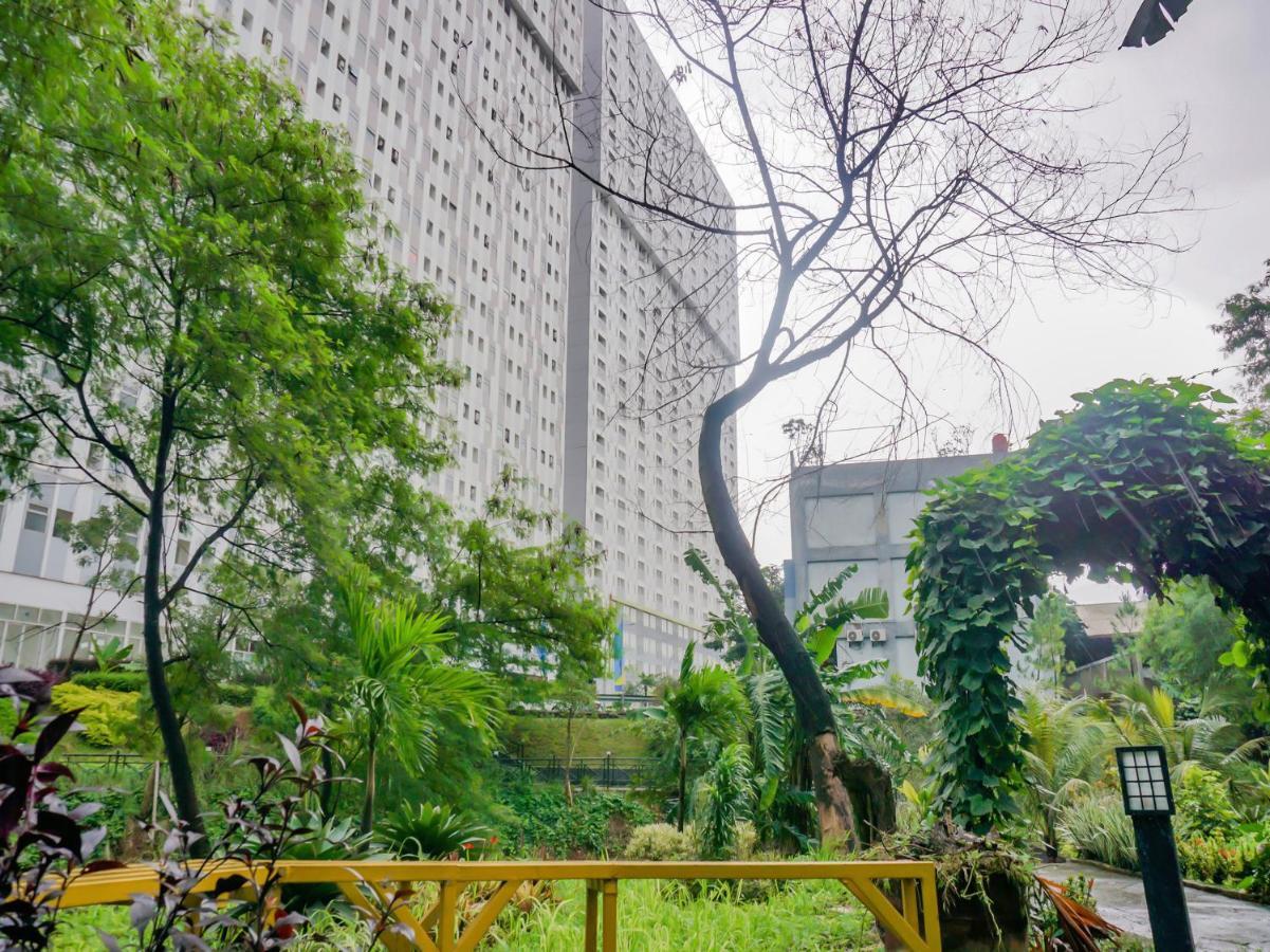 Oyo 90241 Sirooms Apartmen Gunung Putri Богор Екстер'єр фото